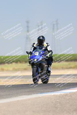 media/Aug-06-2023-TrackDaz (Sun) [[ac7f4f6367]]/C Group/wheelie bump/